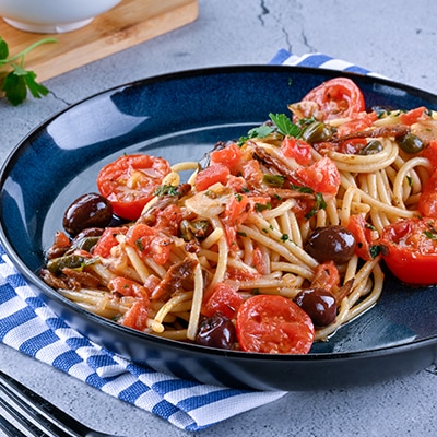 Smokey Spaghetti with Crispy Tuyo Flakes Smokey Spaghetti with Crispy Tuyo Flakes